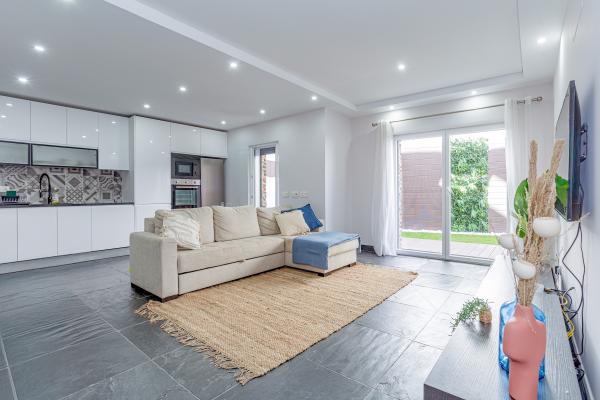 Charming 2-BR Apartment in Zambujeira do Mar